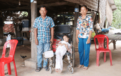 UNE HISTOIRE EXEMPLAIRE : UNE FAMILLE SOUTENUE PAR KROUSAR THMEY